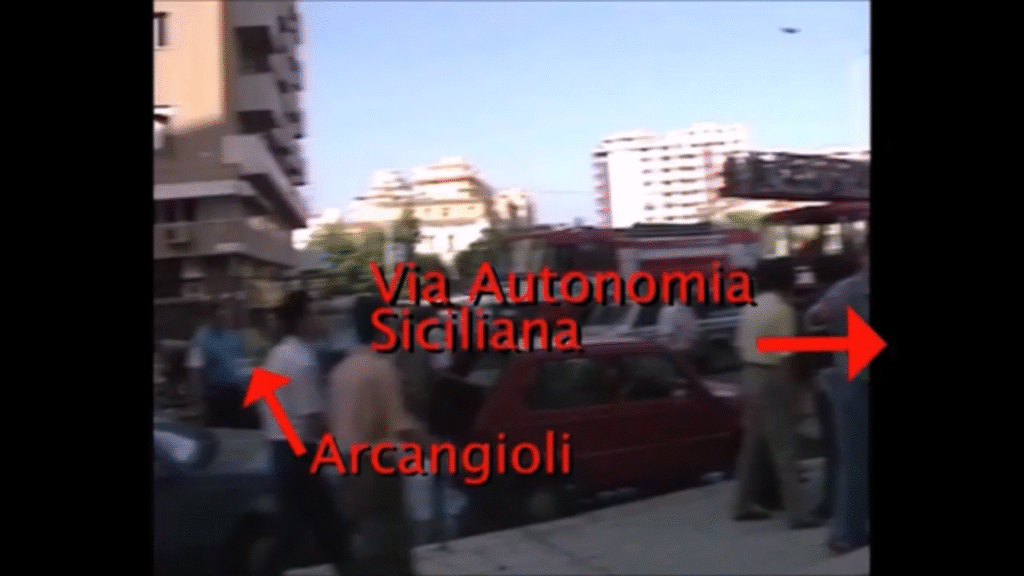 Diversi fotogrammi tratti dal video inchiesta condotta dal movimento Agende Rosse